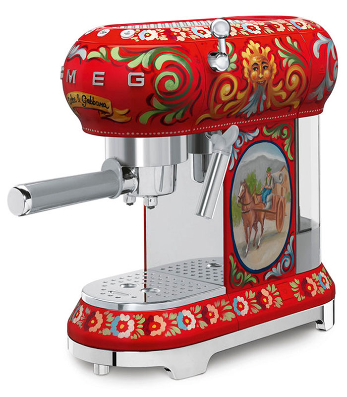 dolce-gabbana-smeg-kitchen-appliance-line-17 dolce-gabbana-smeg-kitchen-appliance-line-17
