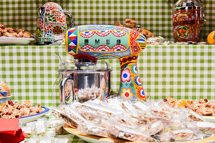 Dolce & Gabbana Is Releasing A Line Of Kitchen Appliances Decorated With Sicilian Motifs Dolce & Gabbana Is Releasing A Line Of Kitchen Appliances Decorated With Sicilian Motifs