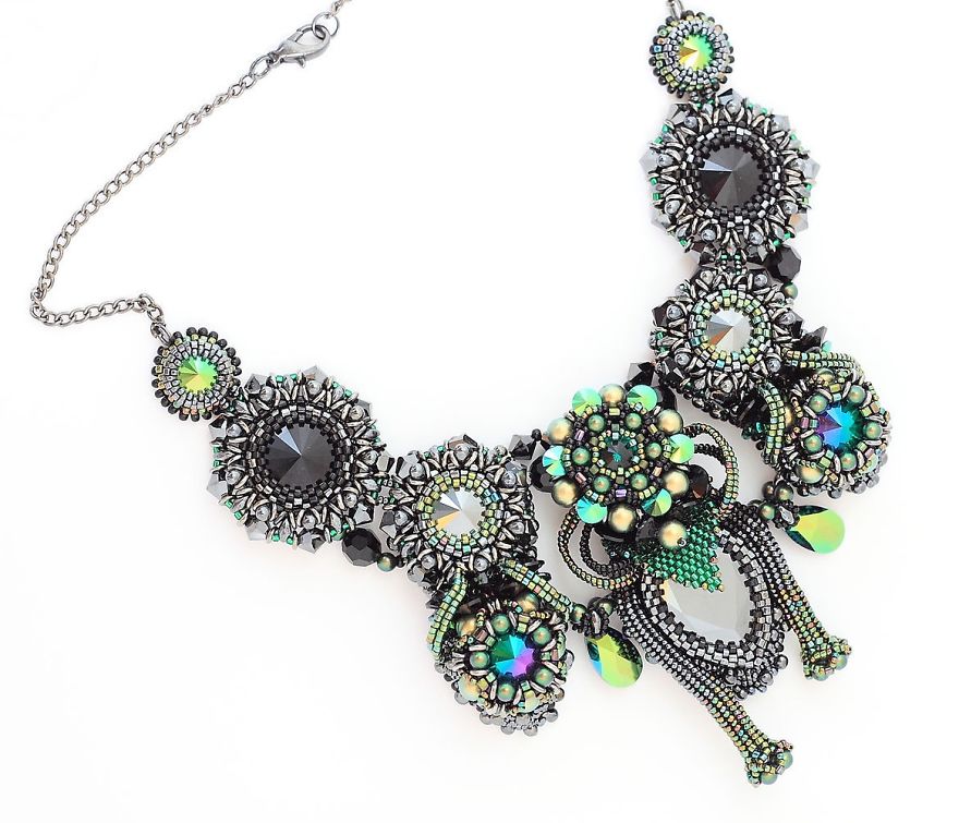 Gorgeous Seed Bead Webs: 12 Amazing Jewelries By Apollinariya Koprivnik