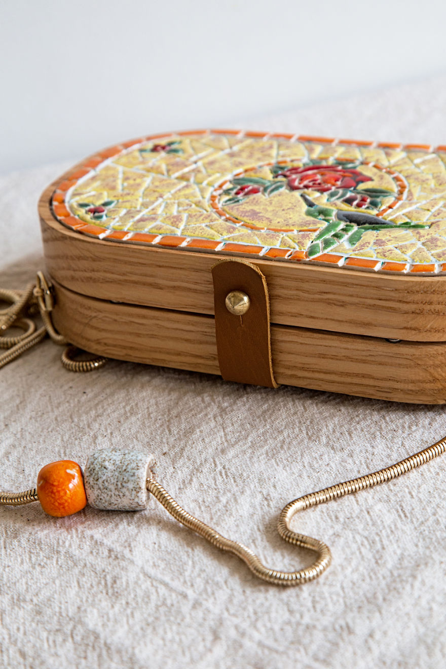 I'm Reconnecting With Nature By Wood & Ceramic Mosaic Bags