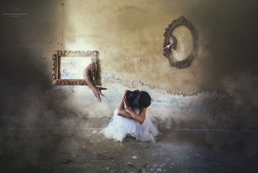 I Show The Darkness Of Depression Through Conceptual Photography