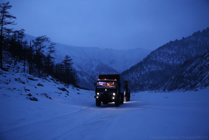 How We Tried To Deliver 12 Tons Of Food To Siberia's Arctic North How We Tried To Deliver 12 Tons Of Food To Siberia's Arctic North