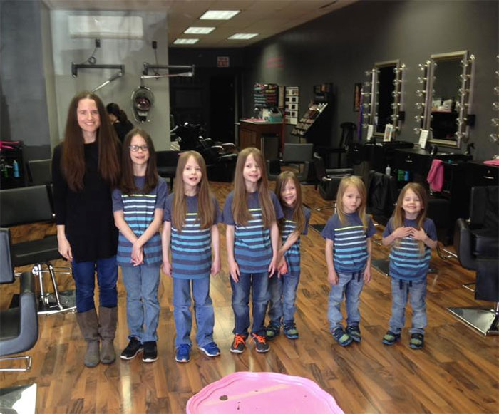 mom-6-sons-donate-hair-phoebe-kannisto-14