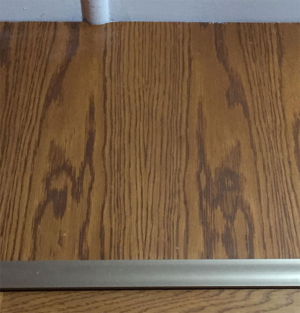 These Wood Marks Look Like Two Wizards Got Sealed Inside It During A Stand-Off