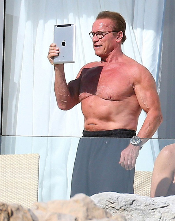 Arnold Schwarzenegger's Stomach Is A Sad Alien