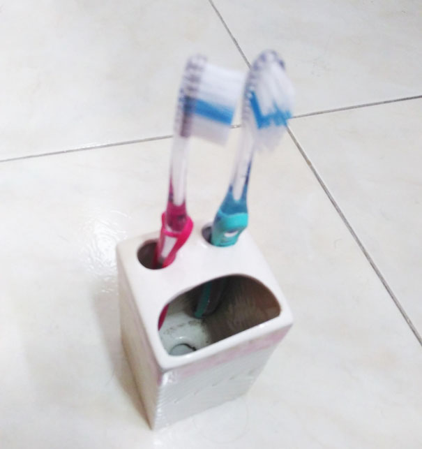 My Eyes, Somebody Help Me!!!