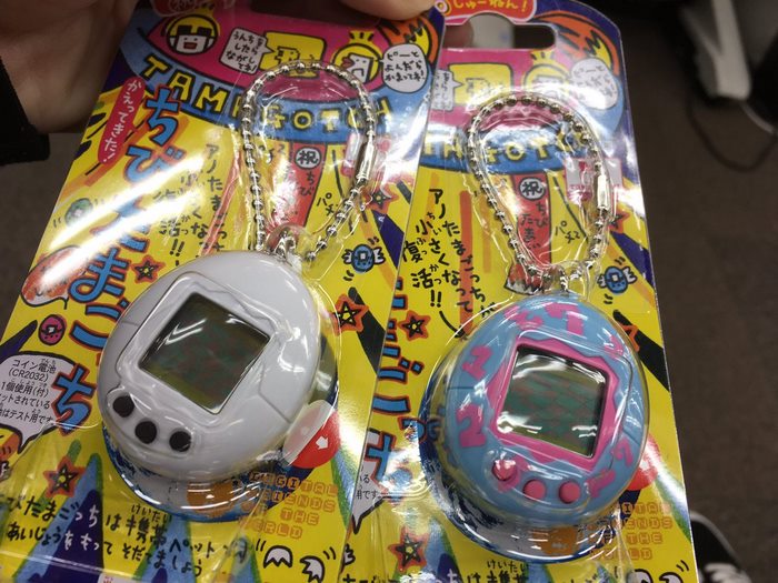 tamagotchi-90s-re-released-japan-7