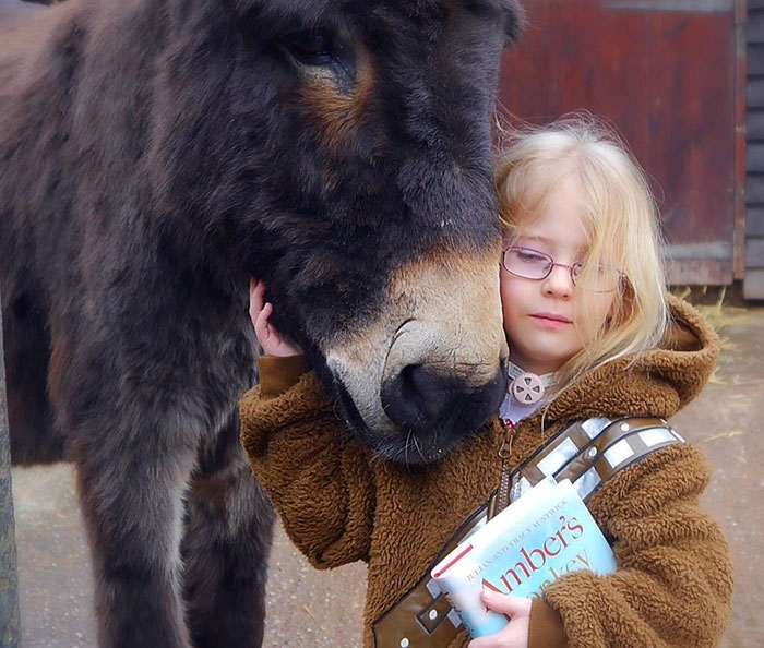 Completely Mute Girl Surprises Everyone When She Tells Her Therapy Donkey These Magical Words