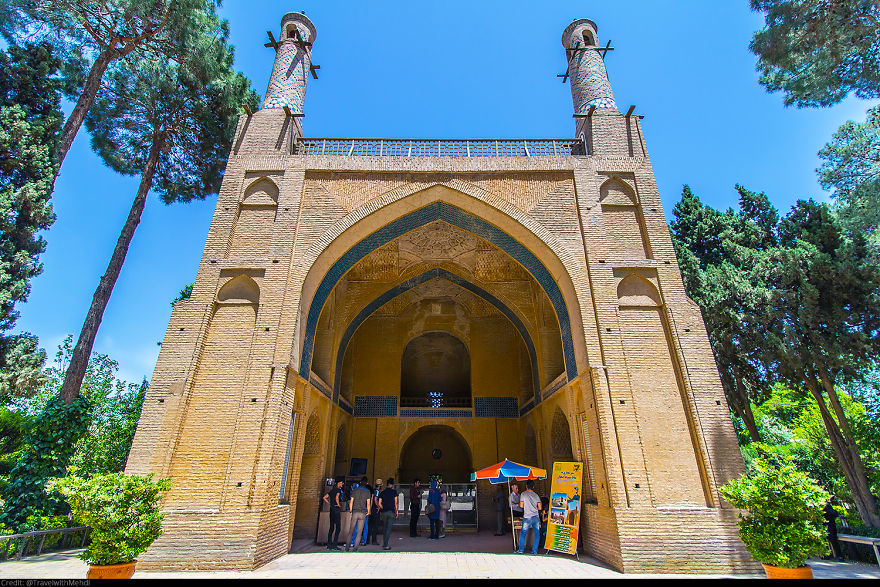 Isfahan Is Half Of The World...!