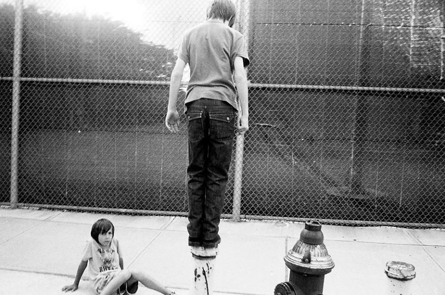 Nostalgic Portraits Of 1970s Rebel Youth Captured By High-school Teacher