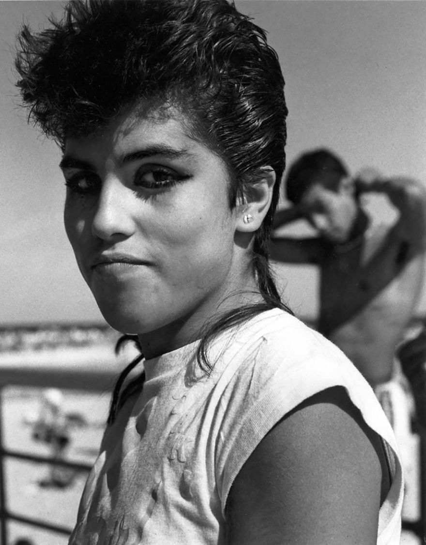 Nostalgic Portraits Of 1970s Rebel Youth Captured By High-school Teacher