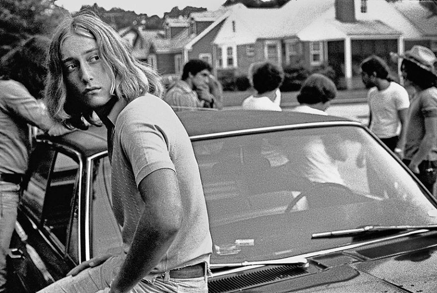 Nostalgic Portraits Of 1970s Rebel Youth Captured By High-school Teacher
