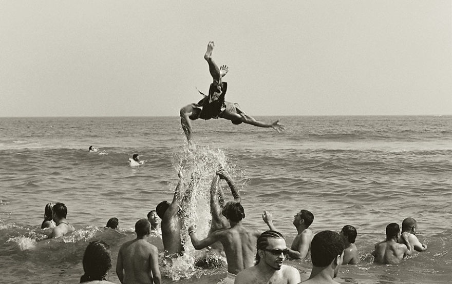 Nostalgic Portraits Of 1970s Rebel Youth Captured By High-school Teacher