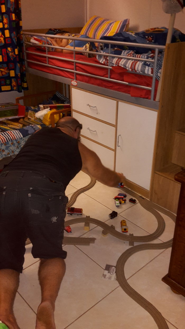 Husband Plays With Trains Whilst Our 5 Year Old Sleeps!
