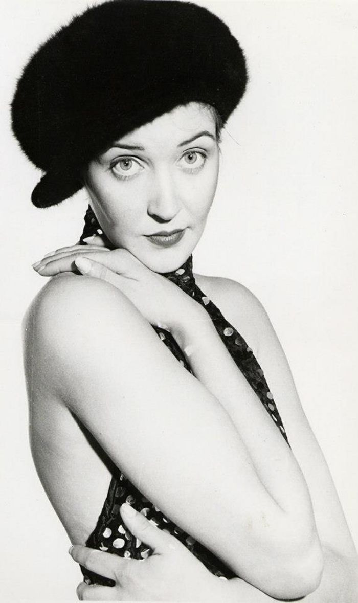 Stephs Mom Back In The Late 80s Liverpool Before Her Daughter Was Born