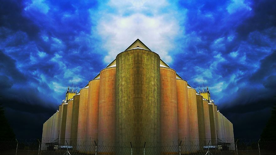 I Travel Across South Africa For Business And Enjoy Shooting And Editing Surreal-Symmetric Cell-Phonography