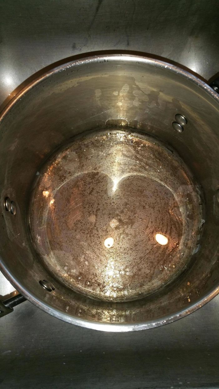 I Love My Girlfriend. She Tries Really Hard To Cook Us Nice Meals. Today She F*cking Burned Water