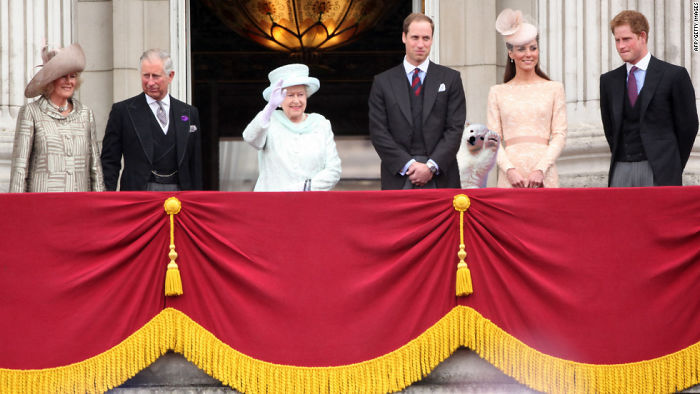 Bear Cub Meets The Royal Family