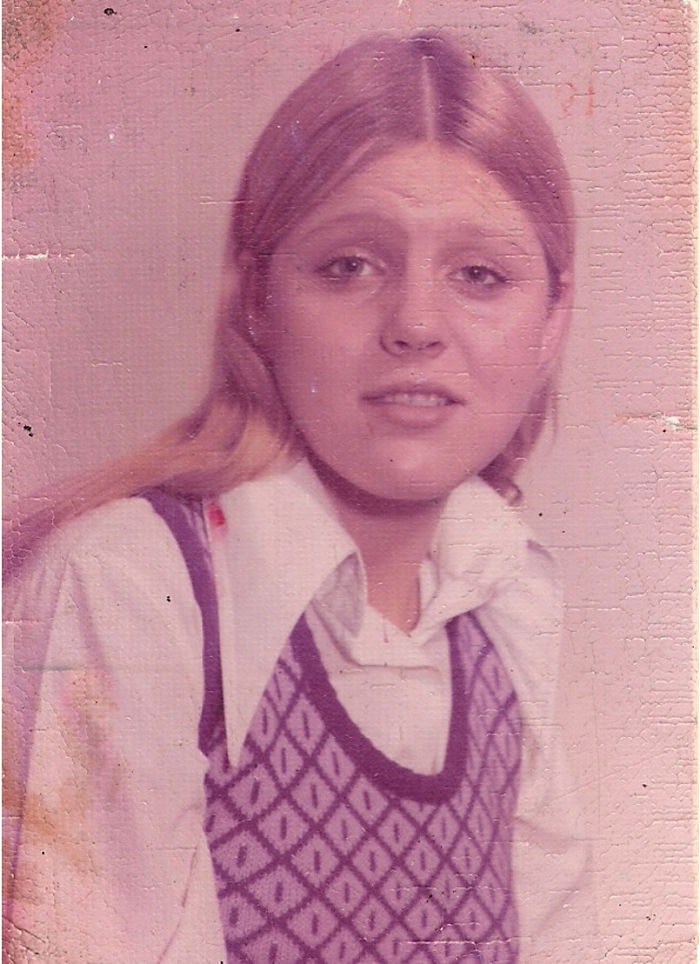 13 Yrs Old. She Quotes "oh No Hold On Here We Go" Life. I Would Definatly Be Friends With Her.