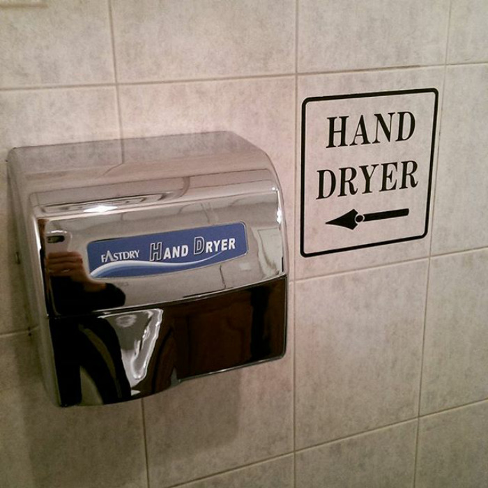 Funny-captain-obvious-signs