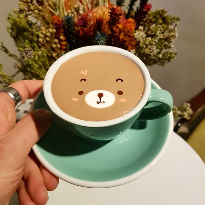 Artistic Barista From Korea Who Draws Art On Coffee.