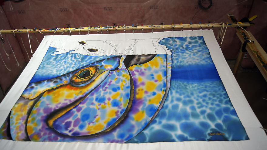 Creating Powerful Paintings Using Silk Batik. Creating Powerful Paintings Using Silk Batik.