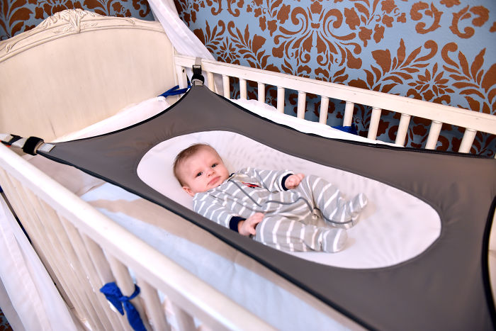 Crescent Womb – Safe Sleep For Babies, Restful Sleep For Parents