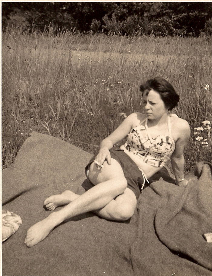 Hanging Cool In The 1950's