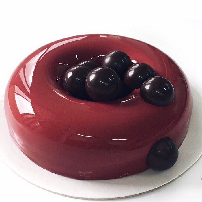 Famous Mirror Cakes From Ksenia Penkina