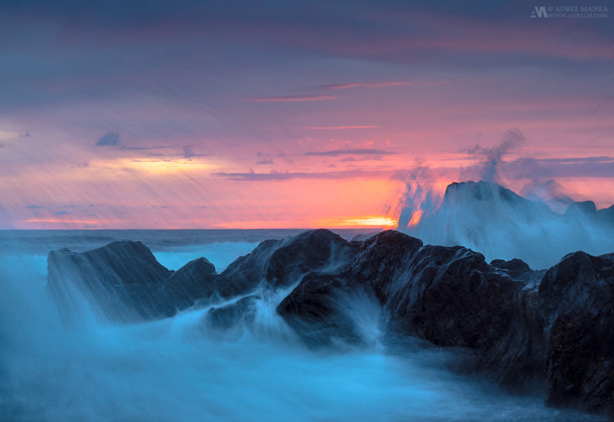 How I Became Obsessed With Handheld Long Exposures How I Became Obsessed With Handheld Long Exposures