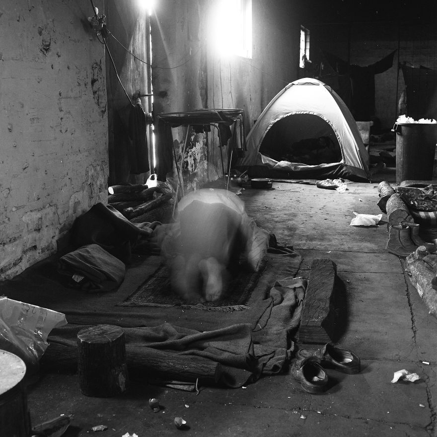 I Spend Two Months In Europe Photographing The Last Illegal Refugee Camp I Spend Two Months In Europe Photographing The Last Illegal Refugee Camp