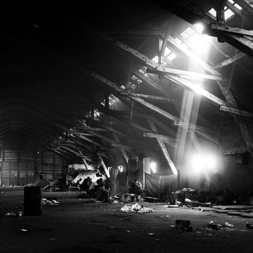 I Spend Two Months In Europe Photographing The Last Illegal Refugee Camp