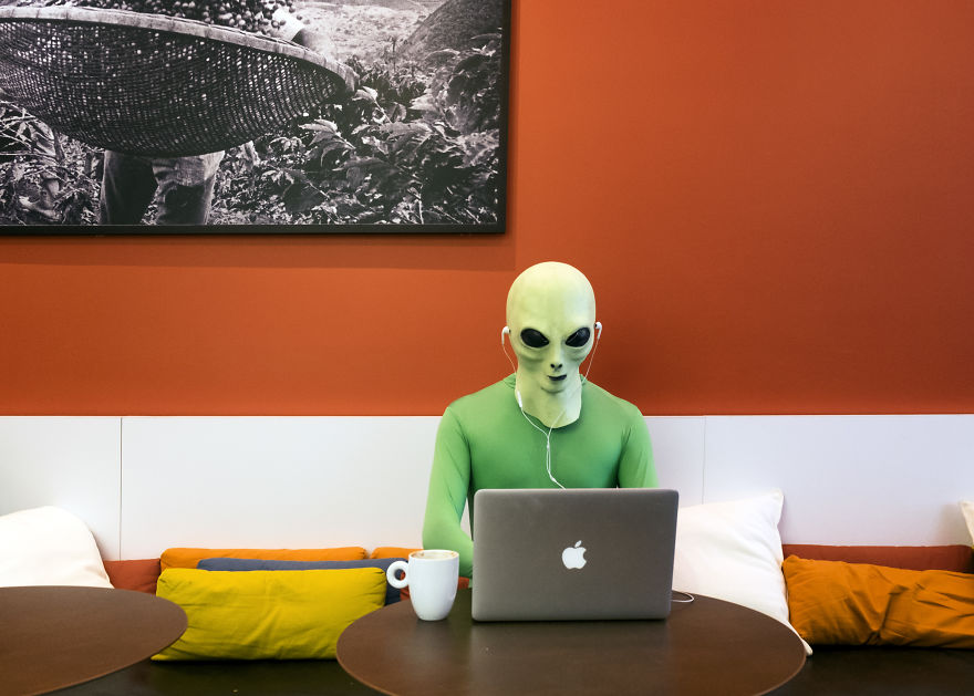 I Dressed Up As An Alien And Ran Around San Francisco I Dressed Up As An Alien And Ran Around San Francisco