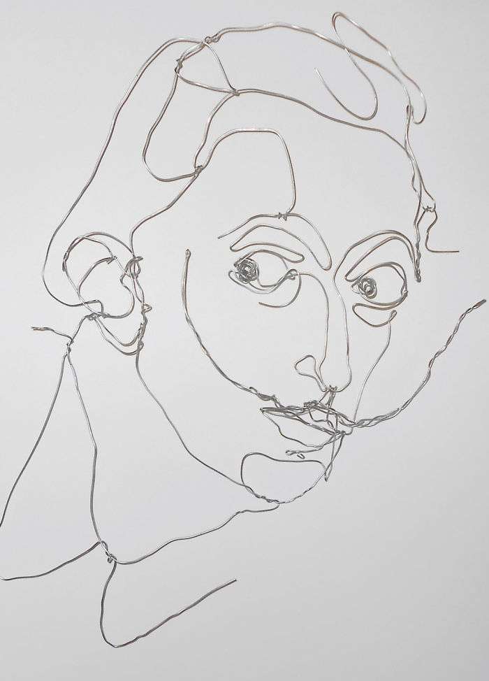 I Make All Kind Of Wire Portraits: Humans, Animals And Plants