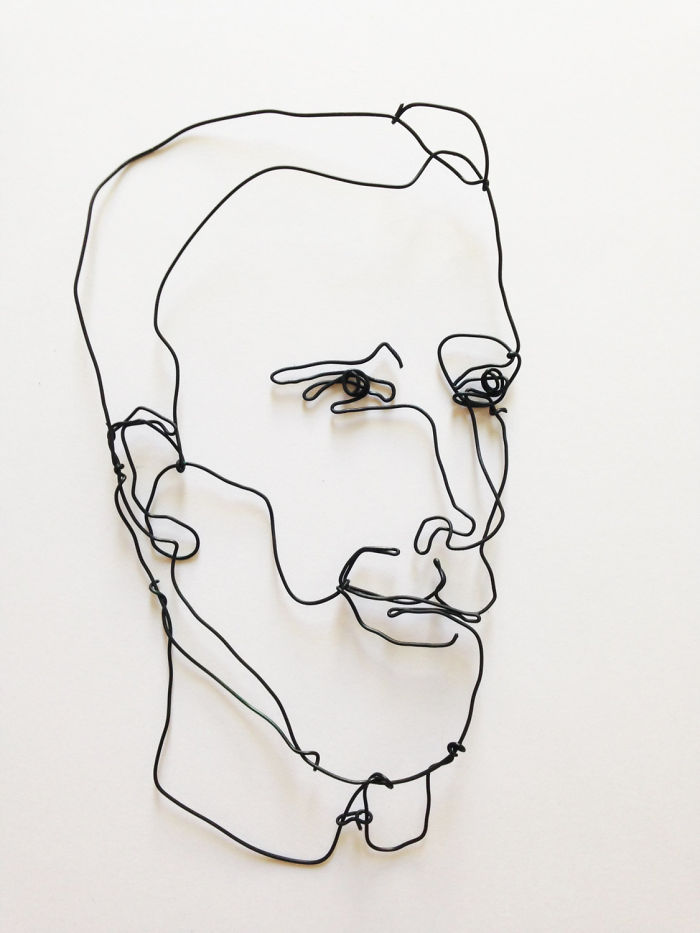 I Make All Kind Of Wire Portraits: Humans, Animals And Plants