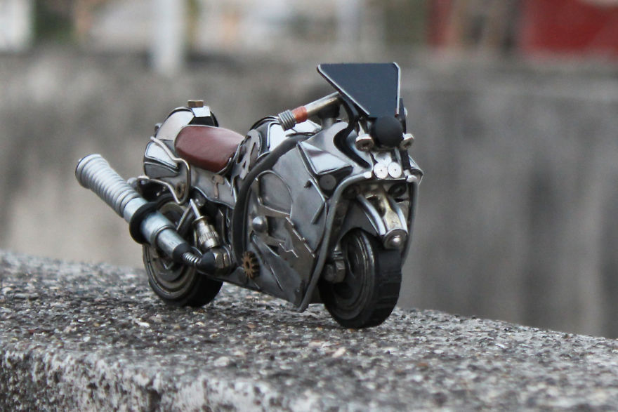 I Make Amazing Models From Scrap Metal