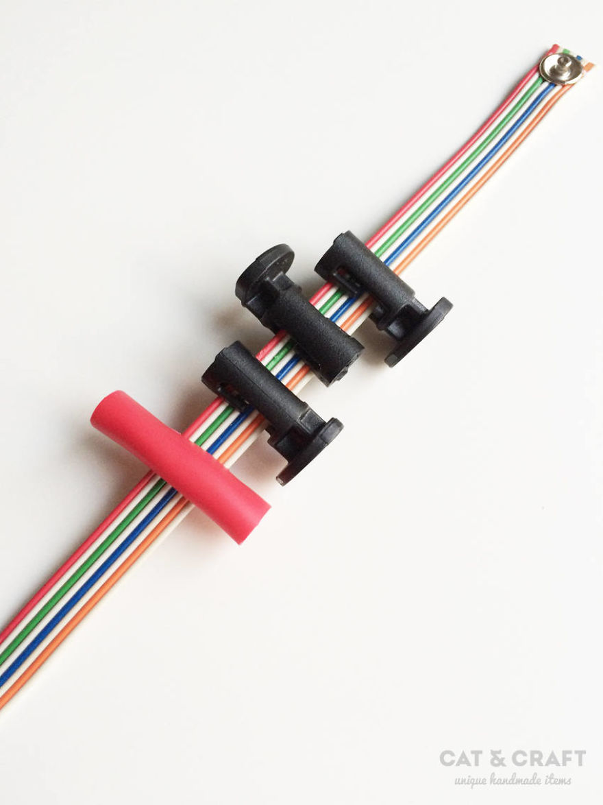 I Make Unique Geeky Jewelry Out Of Recycled Computers (10 Pics)