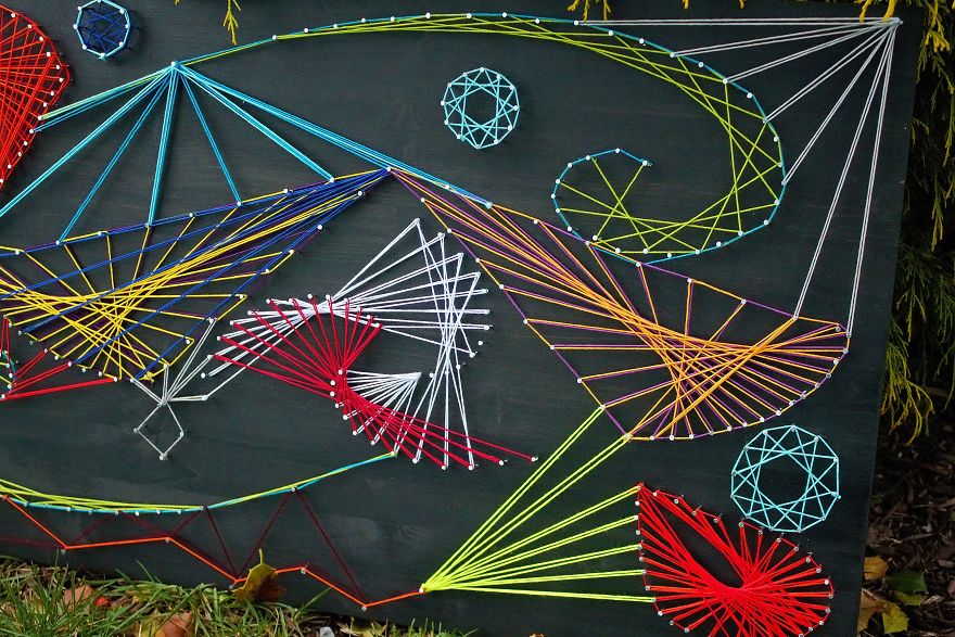 I Tried Abstract Geometrical String Art And The Result Is Slightly Hypnotic