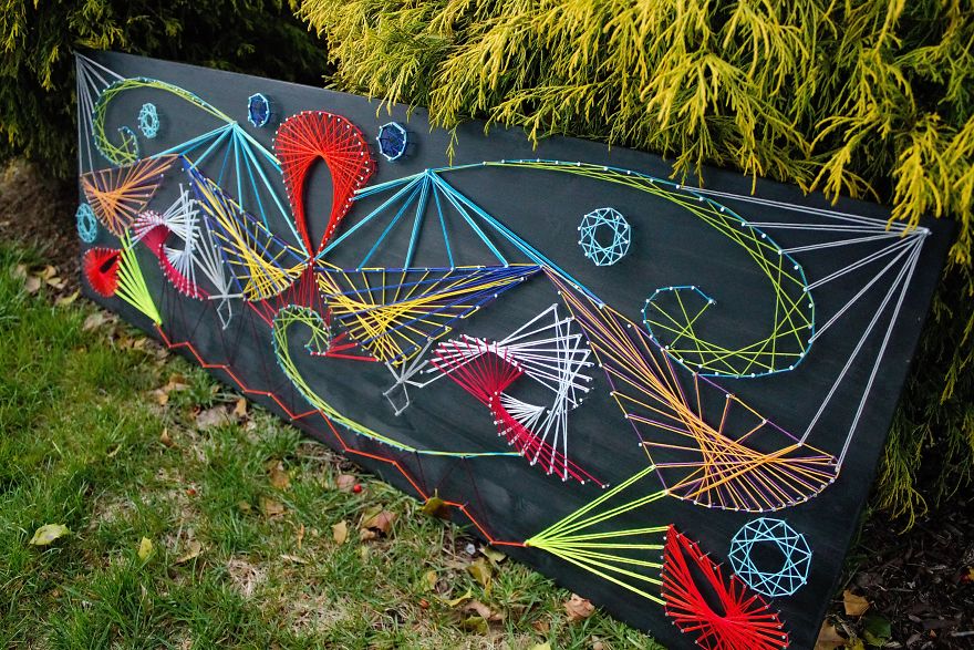 I Tried Abstract Geometrical String Art And The Result Is Slightly Hypnotic