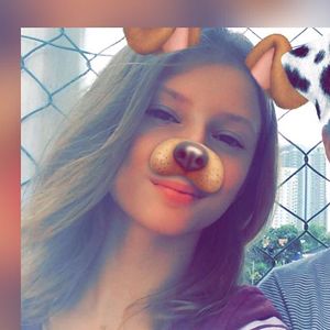 zoelalyonnaise avatar