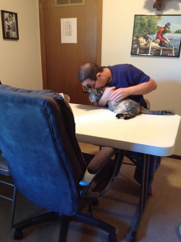 Caught My Husband Putting The Moves On Another Woman! At Least She Was Trying To Resist His Charms!