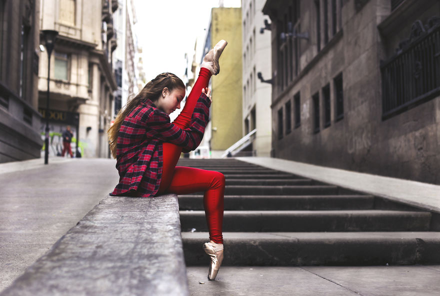 Best Friends Get Together For A Photoshoot