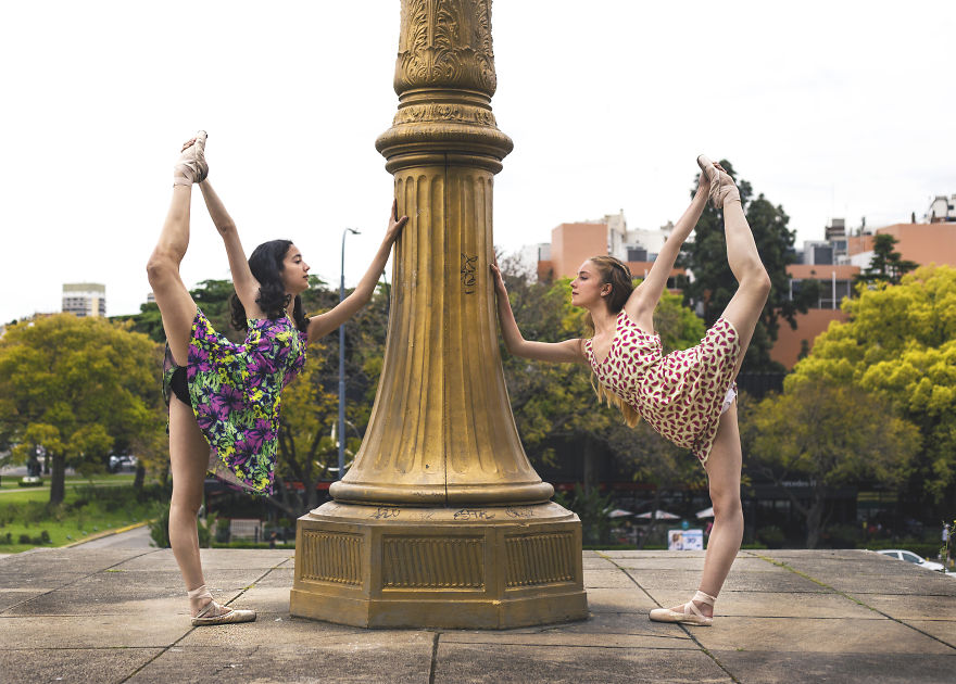 Best Friends Get Together For A Photoshoot