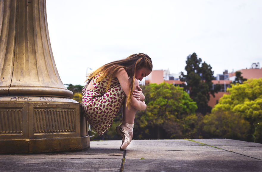 Best Friends Get Together For A Photoshoot