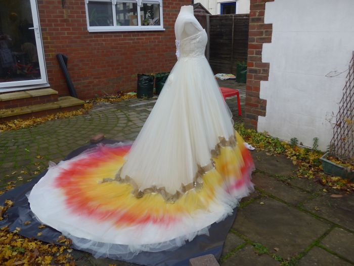 We Spent 61 Hours To Create This Incredible Dipdye Wedding Dress