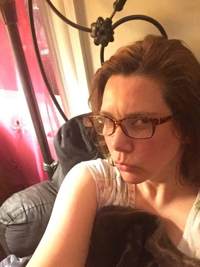 Nana Accidentally Texts Wrong Person Happy Birthday, Then Has Sweetest Response When She Realizes Mistake.