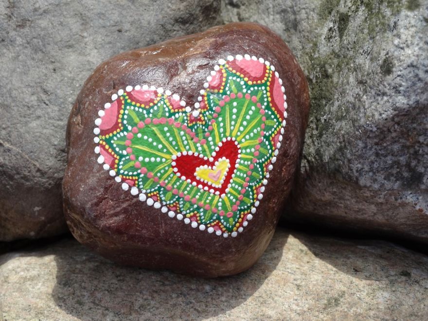 Painting These Hearts Makes Me Relaxed