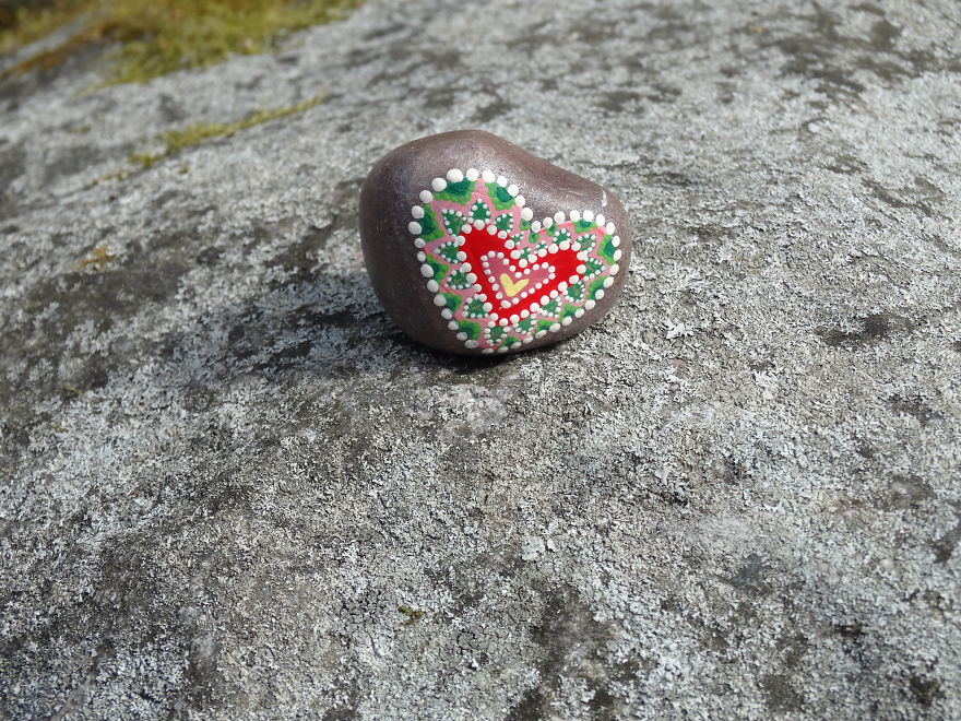 Painting These Hearts Makes Me Relaxed