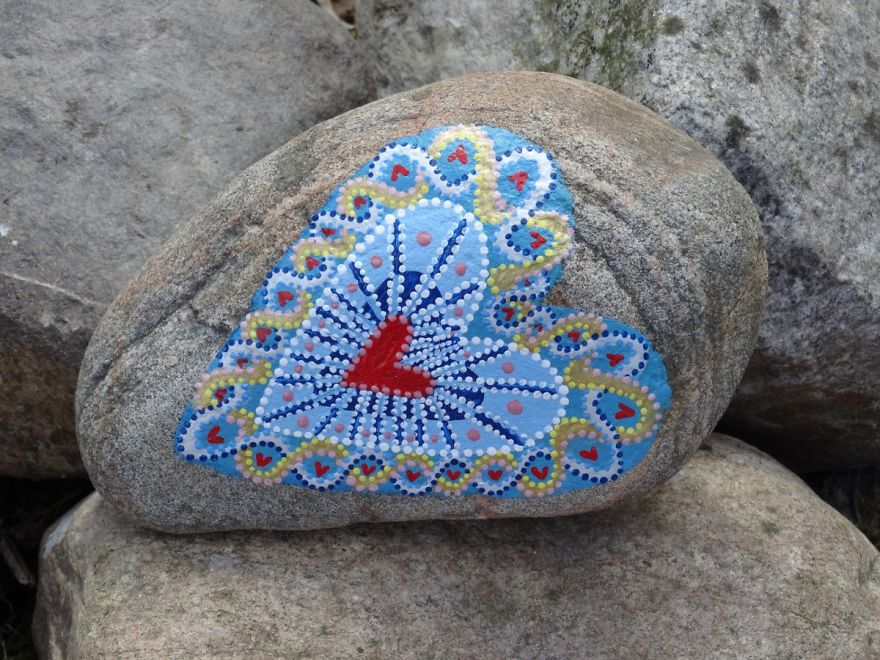 Painting These Hearts Makes Me Relaxed