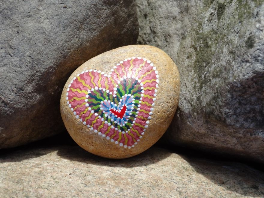 Painting These Hearts Makes Me Relaxed